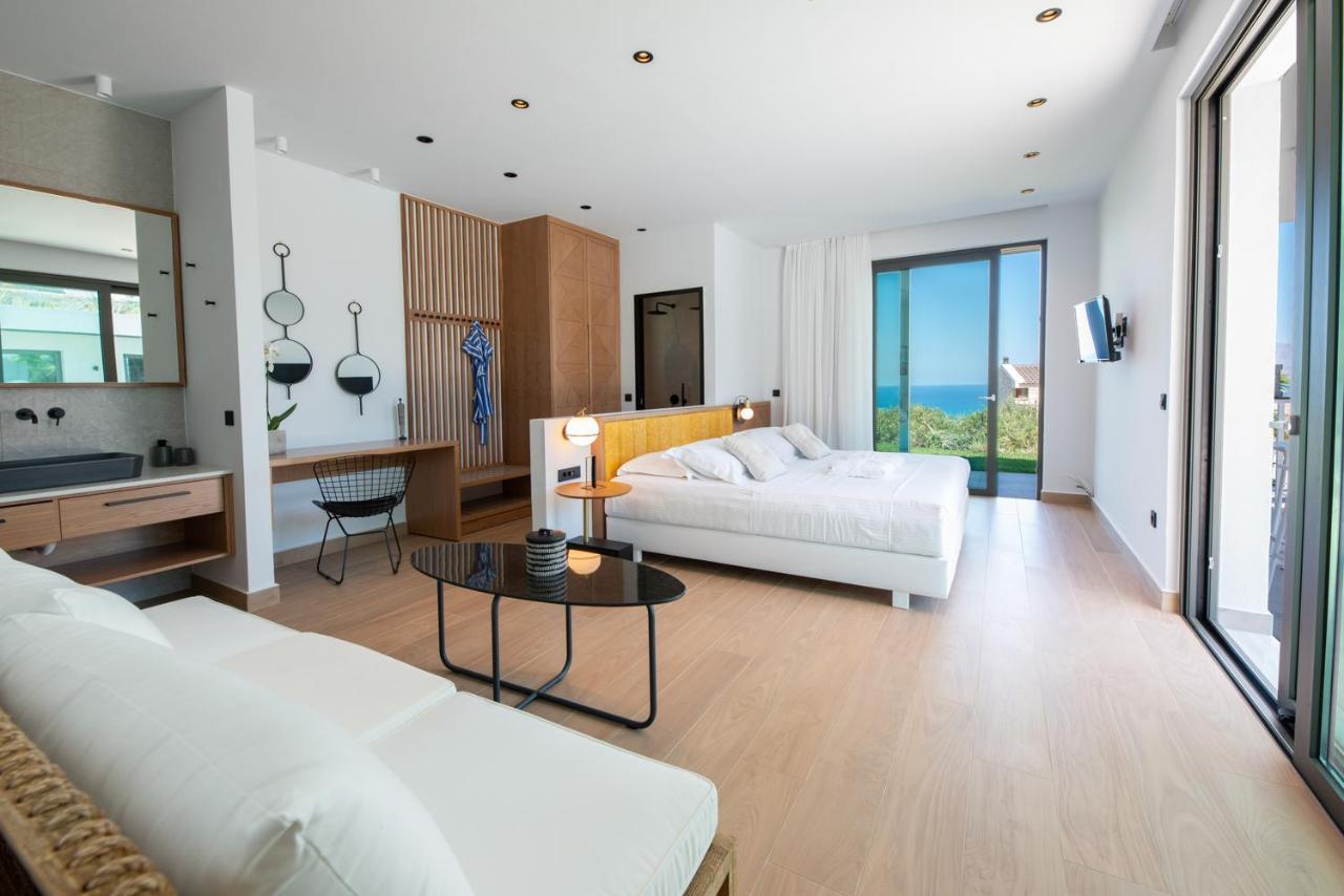 Villa Lydia I Superb Views, Two Pools, Next To The City Kissamos Ngoại thất bức ảnh